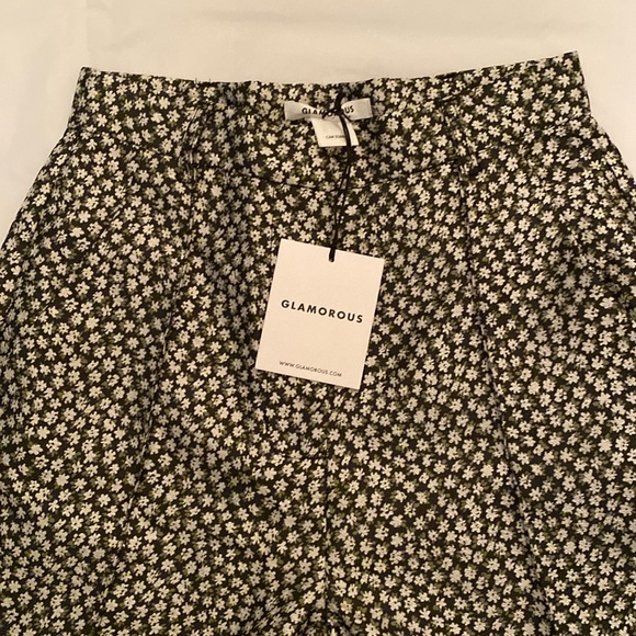 NWT Glamorous Pants - Picture 4 of 5